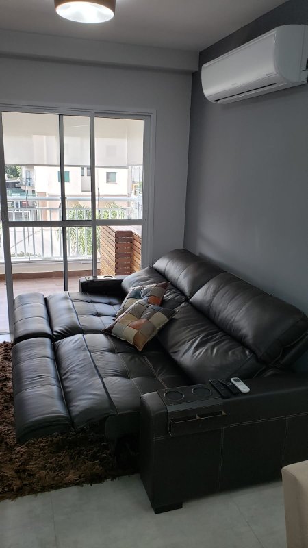 Apartamento mobiliado para venda com 64m², 02 dormitórios, 02 banheiros e 01 vaga Rua Abagiba São Paulo - 