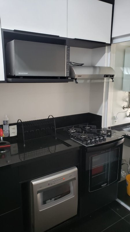 Apartamento mobiliado para venda com 64m², 02 dormitórios, 02 banheiros e 01 vaga Rua Abagiba São Paulo - 
