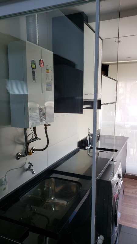 Apartamento mobiliado para venda com 64m², 02 dormitórios, 02 banheiros e 01 vaga Rua Abagiba São Paulo - 