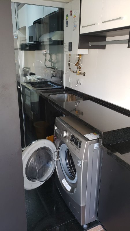 Apartamento mobiliado para venda com 64m², 02 dormitórios, 02 banheiros e 01 vaga Rua Abagiba São Paulo - 