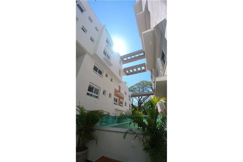 Apartamento MDDA 160 Apto 610221004-9 3 dormitórios 93m² Dona Amelia Porto Alegre - 