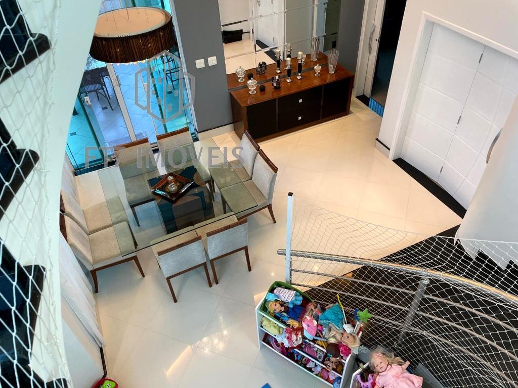 Casa à venda com 3 quartos, 327m² - Foto 6