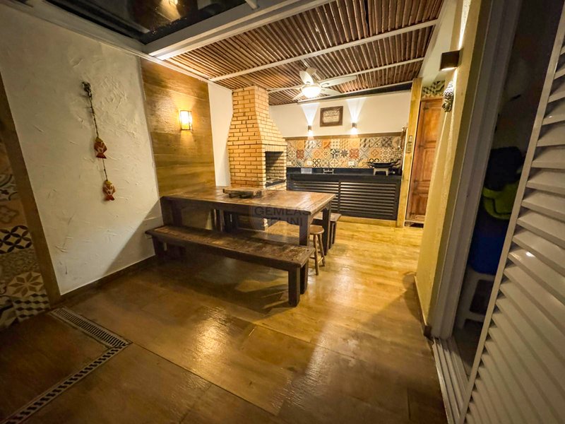 Casa com 4 quartos em Condom&iacute;nio na Praia de Juquehy - LOCA&Ccedil;&Otilde;ES Rua Athayde Izidoro dos Santos São Sebastião - 