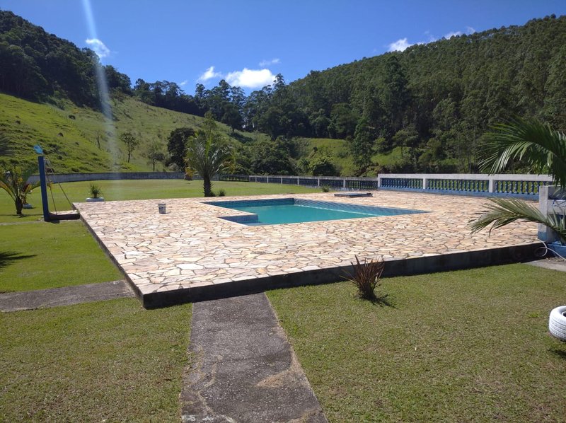 SITIO COM 3 ALQUEIRES EM SÃO JOSE DOS CAMPOS SP - São José dos Campos - 