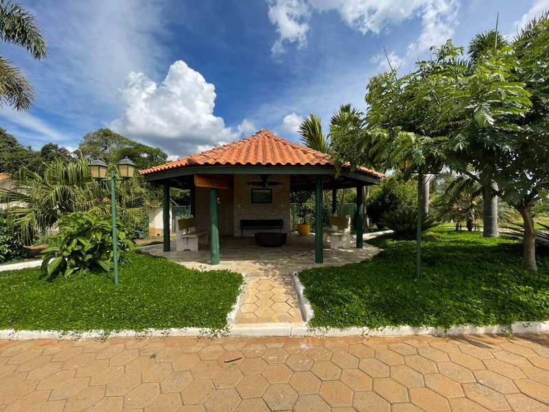 FAZENDA COM 176 HECTARES EM MINDURI MG - MINDURI - 