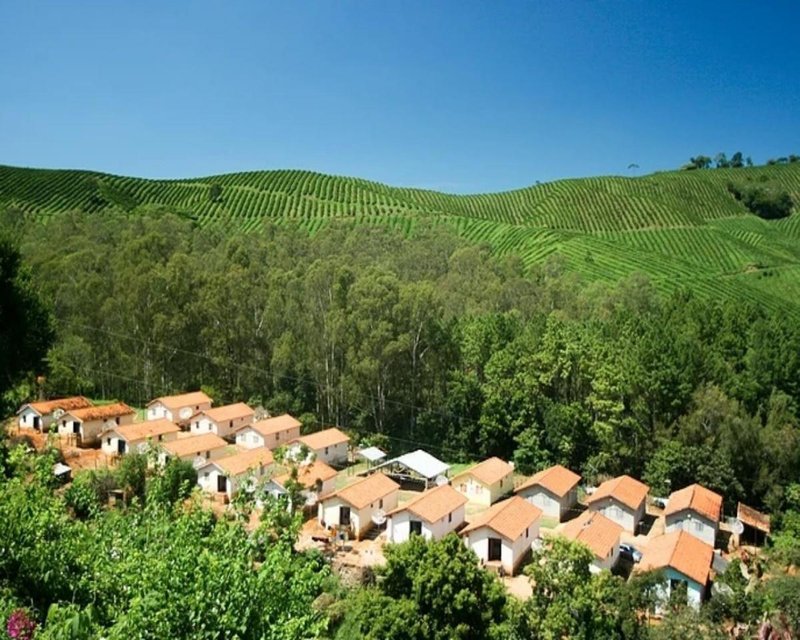 FAZENDA COM 216 HECTARES EM CONCEIÇÃO DO RIO VERDE MG - CONCEICAO DO RIO VERDE - 