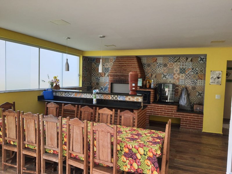CASA EM CONDOMINO EM JACAREI SP - São José dos Campos - 
