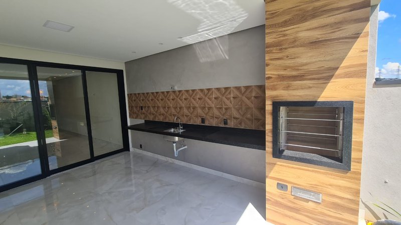 CASA EM CONDOMINO EM JACAREI SP - São José dos Campos - 