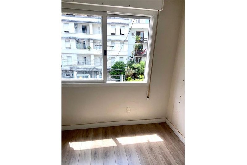 Apartamento 45m² 1D Garibaldi Porto Alegre - 