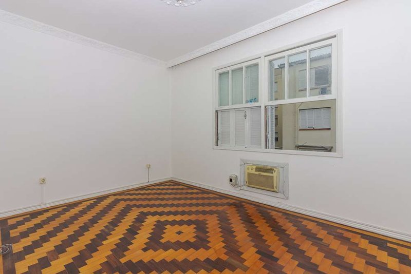 Apartamento 3 dormitórios 99m², Menino Deus Adriano Ribeiro Porto Alegre - 