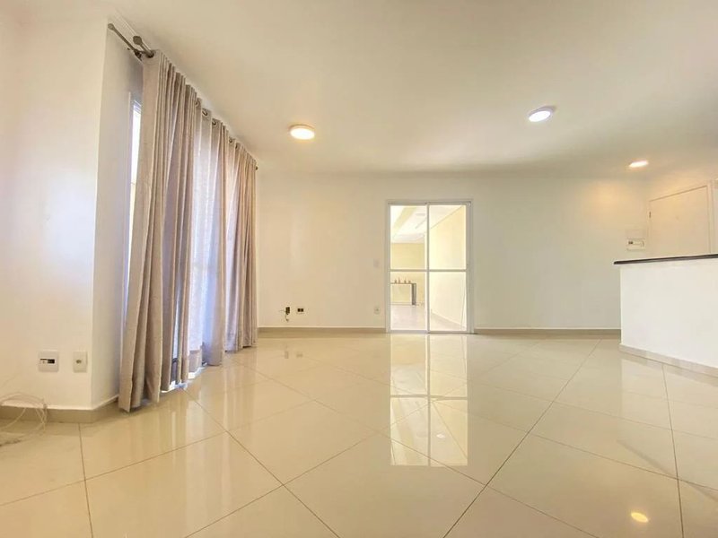 Apartamento á venda 1 Quarto, Vila Suzana, SP - R$ 720 mil Rua Doutor Laerte Setúbal São Paulo - 