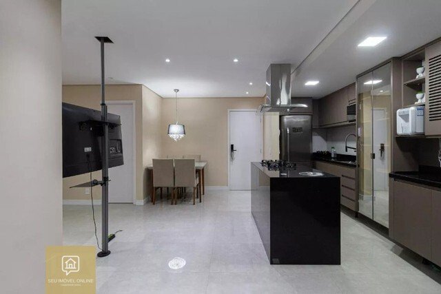 Trata - se de um apartamento no Piscine home resort com 63m² com living ampliado e 1 vaga;  Osasco - 