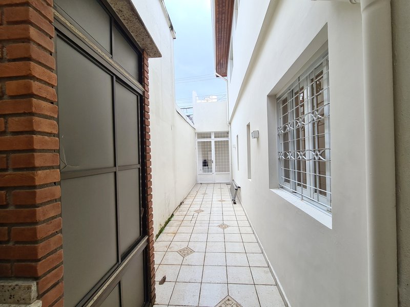 Casa á venda 3 Quartos, Mirandópolis - SP  R$ 1.400.000,00 Rua Dom Luís de Bragança São Paulo - 