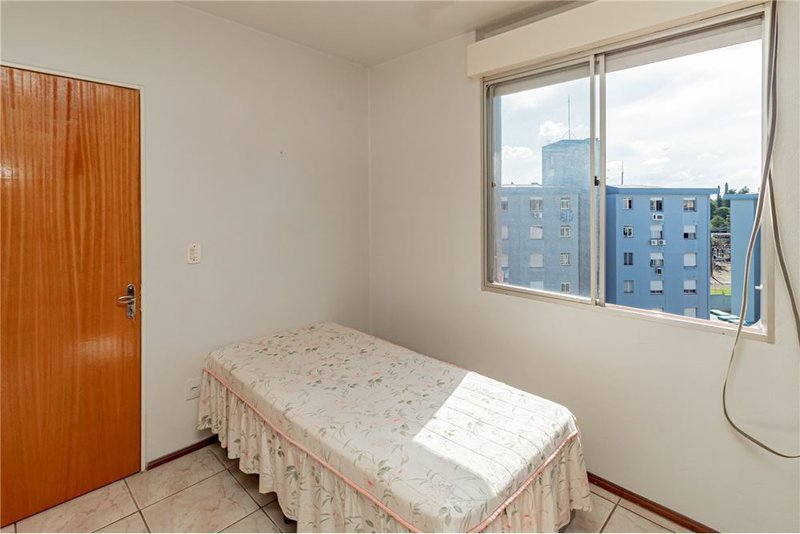 Apartamento 1 dormitório Av. Oscar Pereira Porto Alegre - 