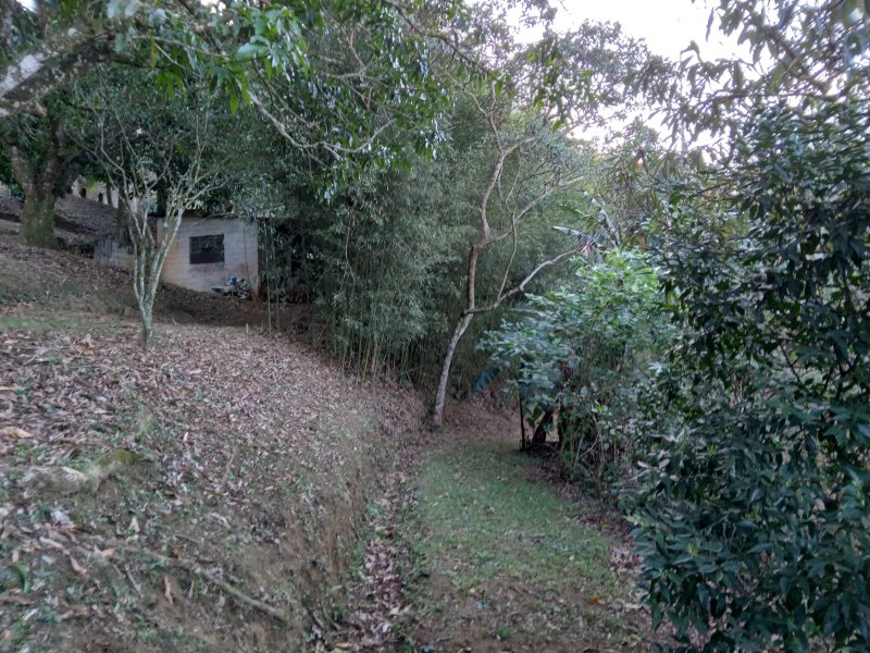 CHACARA EM CONDOMINIO COM 11.000 METROS EM SÃO JOSE DOS CAMPOS SP - São José dos Campos - 