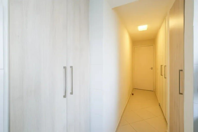 Apartamento à venda com 4 quartos, 209m² - Foto 3