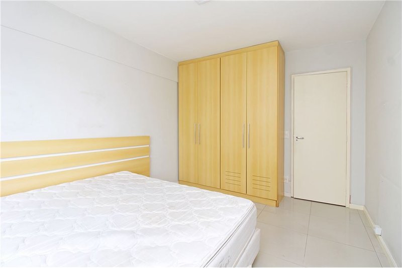 Apartamento BFOA 350 Apto 610101003-13 78m² 2D Osvaldo Aranha Porto Alegre - 
