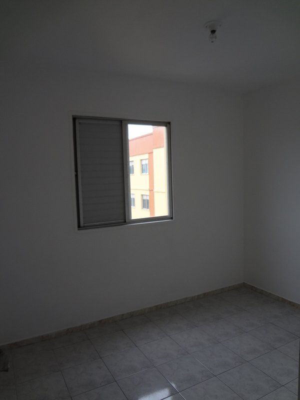 Apartamento à venda com 64m², 3 dormitórios, 01 banheiro e 01 vaga de garagem Rua Isabel de Góis São Paulo - 