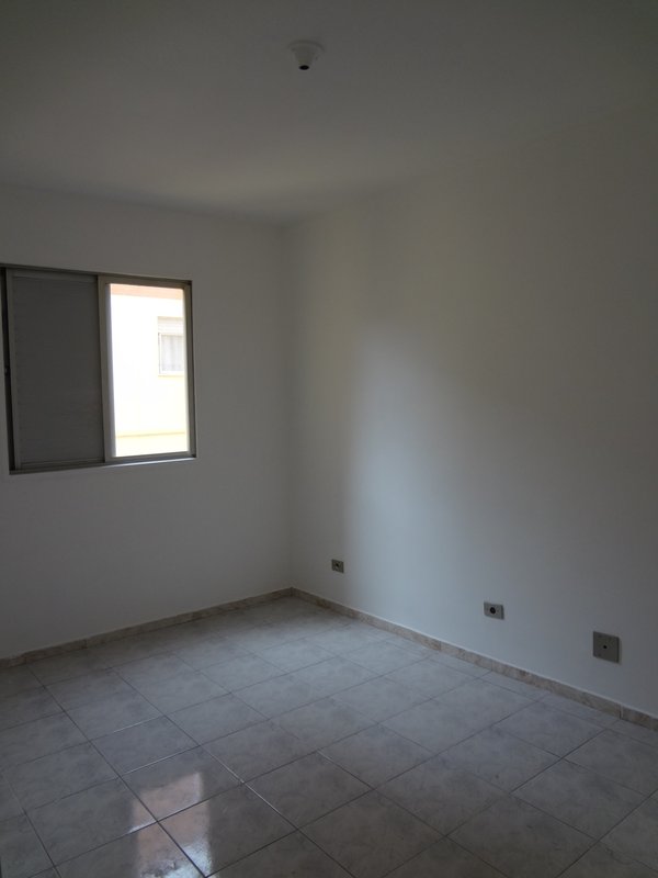 Apartamento à venda com 64m², 3 dormitórios, 01 banheiro e 01 vaga de garagem Rua Isabel de Góis São Paulo - 