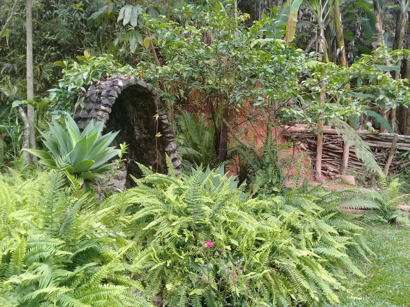 CHACARA COM 3.080 METROS EM SÃO JOSE DOS CAMPOS SP - São José dos Campos - 