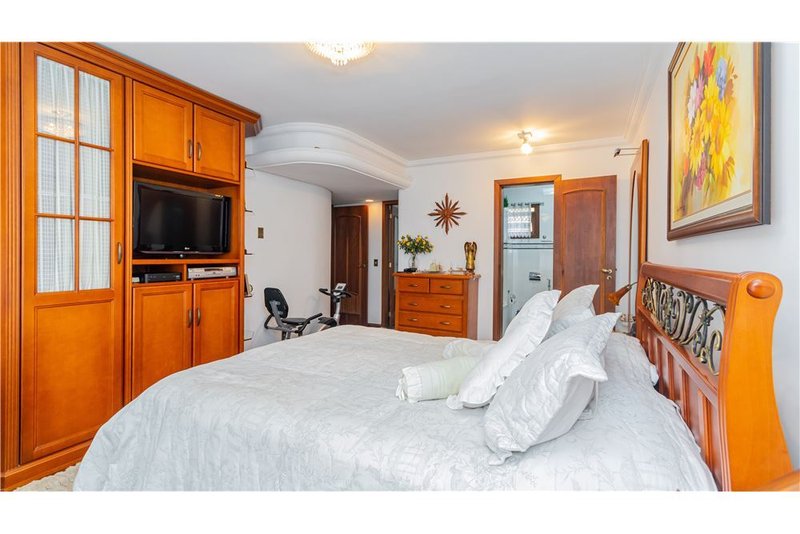 Cobertura Duplex 4 dormitórios 300m² FRENTE DA PRAÇA DA ENCOL Jaragua Porto Alegre - 