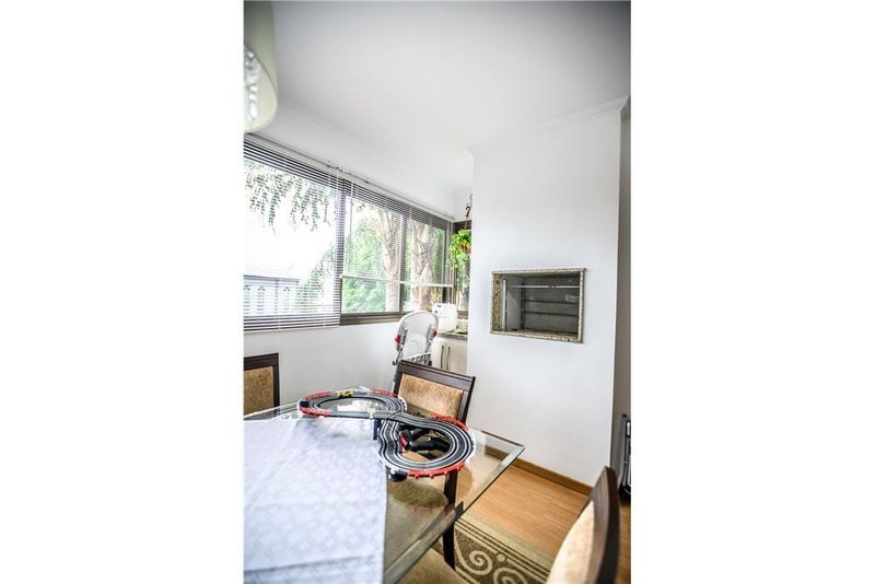 Apartamento 3 dormitórios, 2 Vagas Fernando Abbott Porto Alegre - 