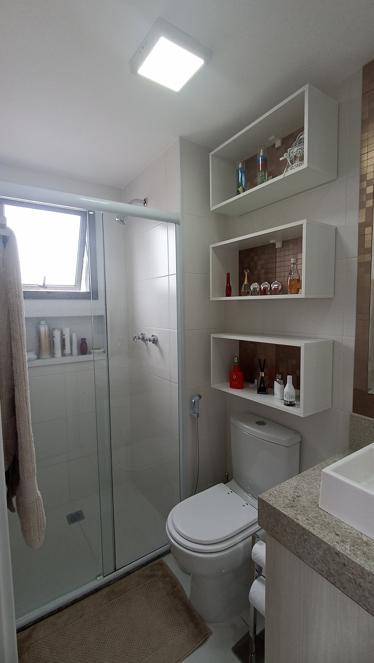 Apartamento à venda com 2 quartos, 67m² - Foto 17