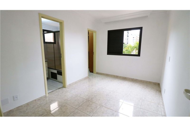 Apartamento a venda em Vila Suzana - Rua Dr. Oscar Monteiro de Barros -  3 dormitórios 139... Dr. Oscar Monteiro de Barros São Paulo - 