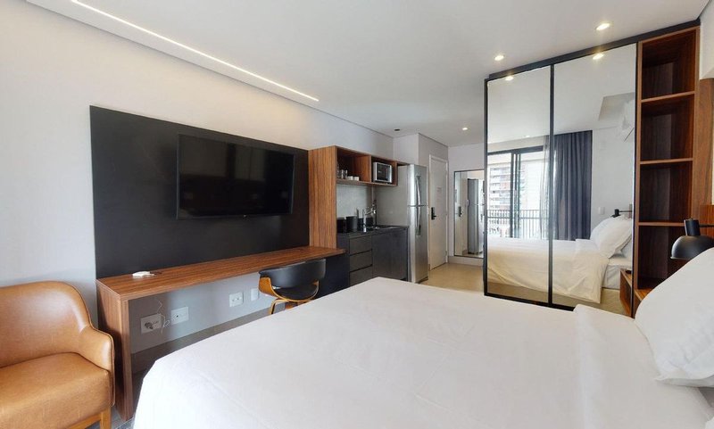 Apartamento de 32m², 1 quarto em Vila Nova Conceição Rua Correia de Oliveira São Paulo - 