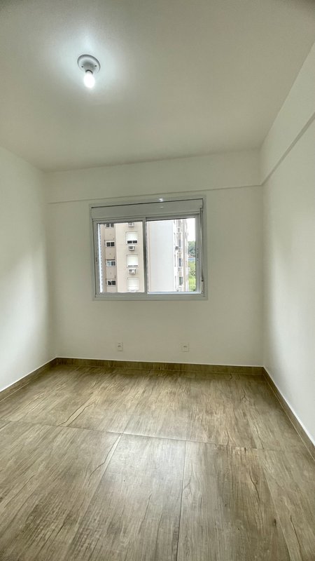 R$ 275.000 - CONDOMÍNIO LIV - ÓTIMO APARTAMENTO - 51M2 - 2 DORM - 1 VAGA - INFRAESTRUTURA Rua Brasil Canoas - 