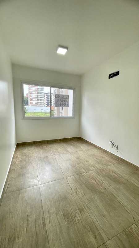 R$ 275.000 - CONDOMÍNIO LIV - ÓTIMO APARTAMENTO - 51M2 - 2 DORM - 1 VAGA - INFRAESTRUTURA Rua Brasil Canoas - 