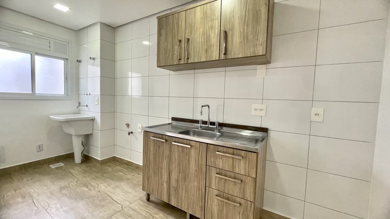 R$ 275.000 - CONDOMÍNIO LIV - ÓTIMO APARTAMENTO - 51M2 - 2 DORM - 1 VAGA - INFRAESTRUTURA Rua Brasil Canoas - 