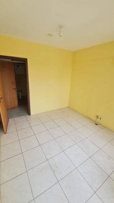 R$ 197.000 - EDIFÍCIO SANTA CRUZ - ÓTIMA SALA COMERCIAL - 46M2 - ANDAR ALTO - VISTA Rua dos Andradas Porto Alegre - 
