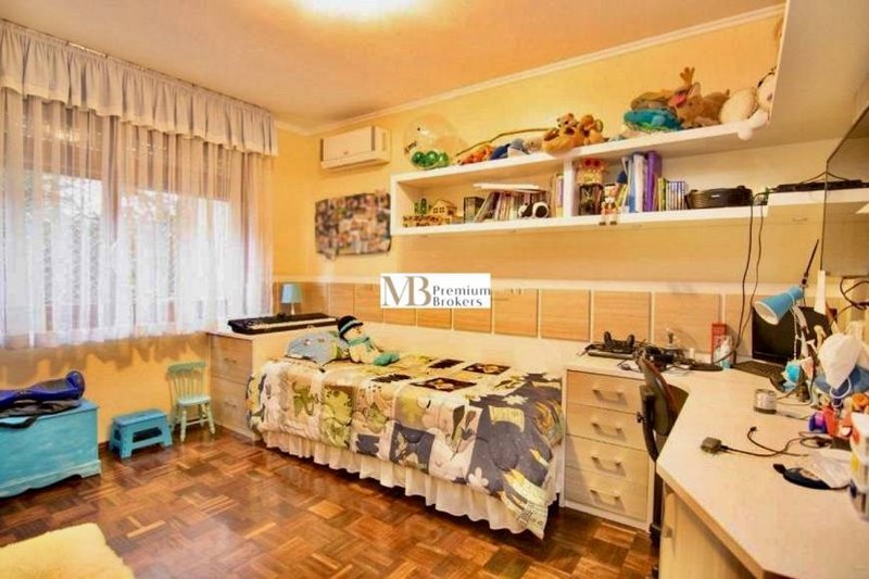R$ 890.000 - BELO APARTAMENTO - SEMIMOBILIADO - 162M2 - 3 DORM - LAREIRA - 2 VAGAS - Porto Alegre - 
