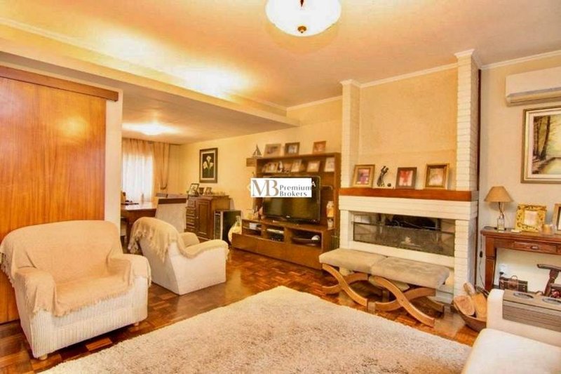 R$ 890.000 - BELO APARTAMENTO - SEMIMOBILIADO - 162M2 - 3 DORM - LAREIRA - 2 VAGAS - Porto Alegre - 