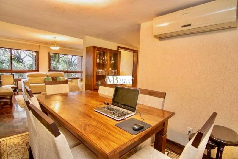 R$ 890.000 - BELO APARTAMENTO - SEMIMOBILIADO - 162M2 - 3 DORM - LAREIRA - 2 VAGAS - Porto Alegre - 