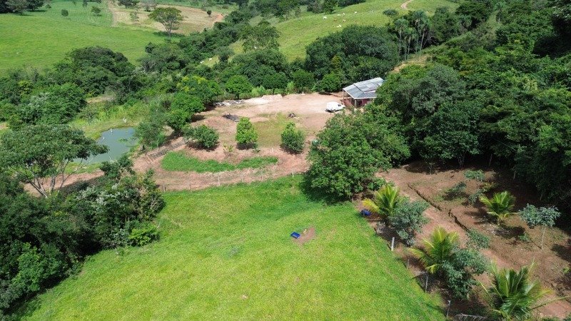Rural 2 dormitórios 1 suíte 125m² 10 vagas Area Rural de Santo Antonio do Descoberto Santo  Santo Antônio de Goiás - 