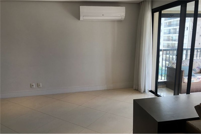 Apartamento a venda na Vila Regente Feijó - 3 dormitórios 68m² Baguassu São Paulo - 