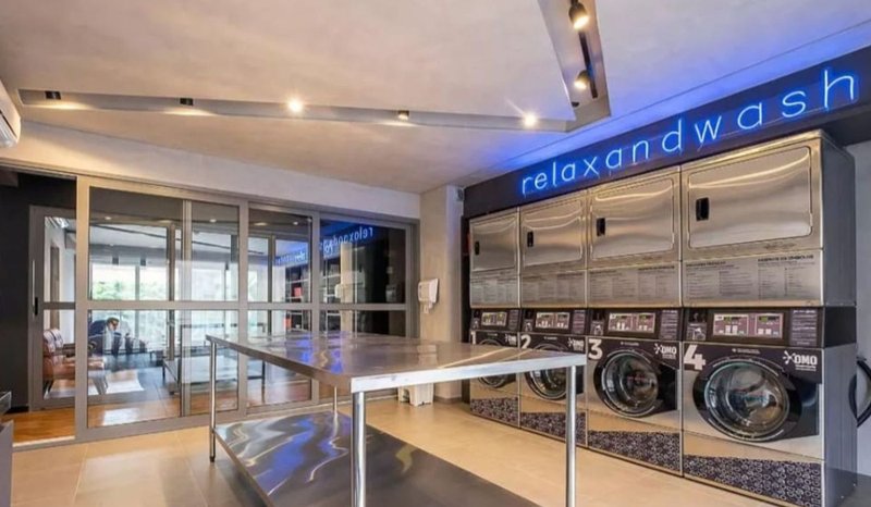 Studio ao lado do metrô Oscar Freire Rua Oscar Freire São Paulo - 