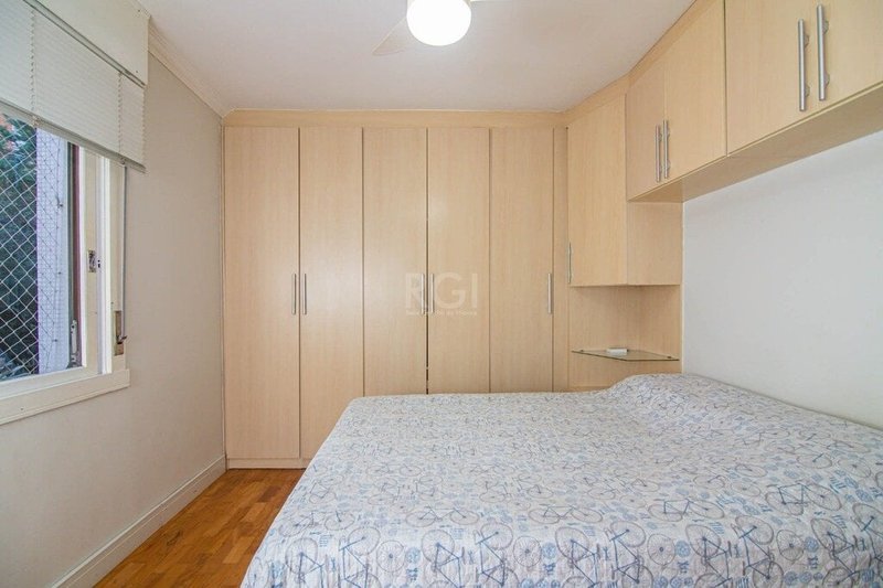 Apartamento 2 dormitórios Pedro Chaves Barcelos Porto Alegre - 