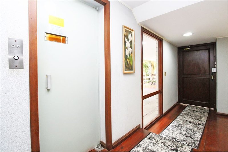 Apartamento 2 dormitórios, 1 vaga, Menino Deus Otavio Dutra Porto Alegre - 