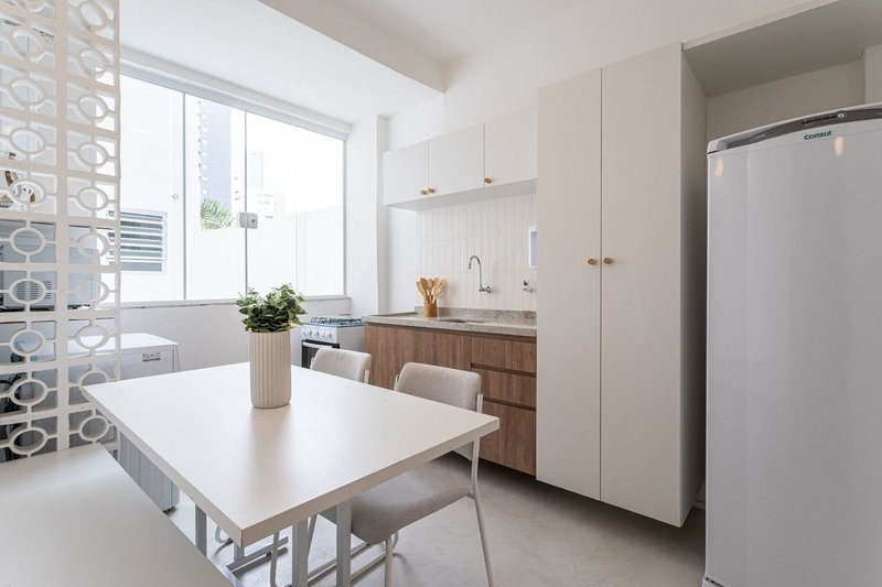 Apartamento de 32m², 1 quarto em Pinheiros Avenida Pedroso de Morais São Paulo - 