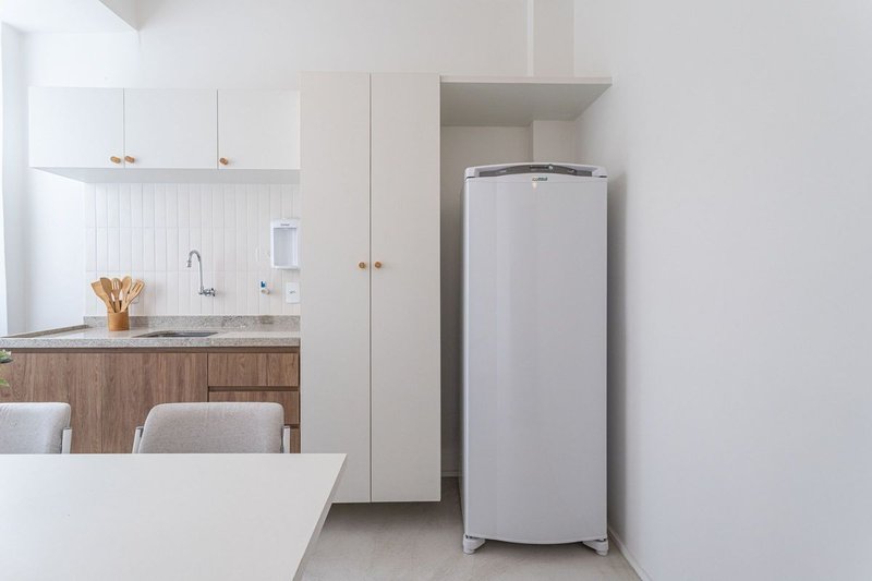 Apartamento de 32m², 1 quarto em Pinheiros Avenida Pedroso de Morais São Paulo - 