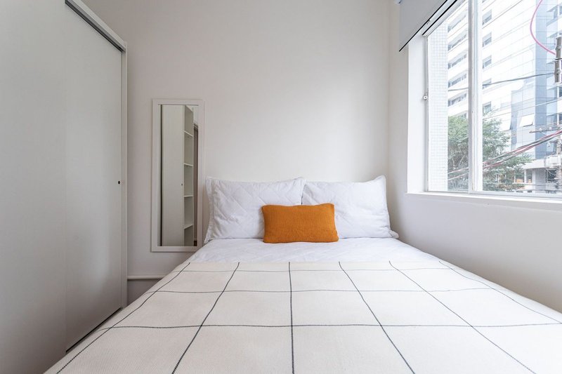 Apartamento de 32m², 1 quarto em Pinheiros Avenida Pedroso de Morais São Paulo - 