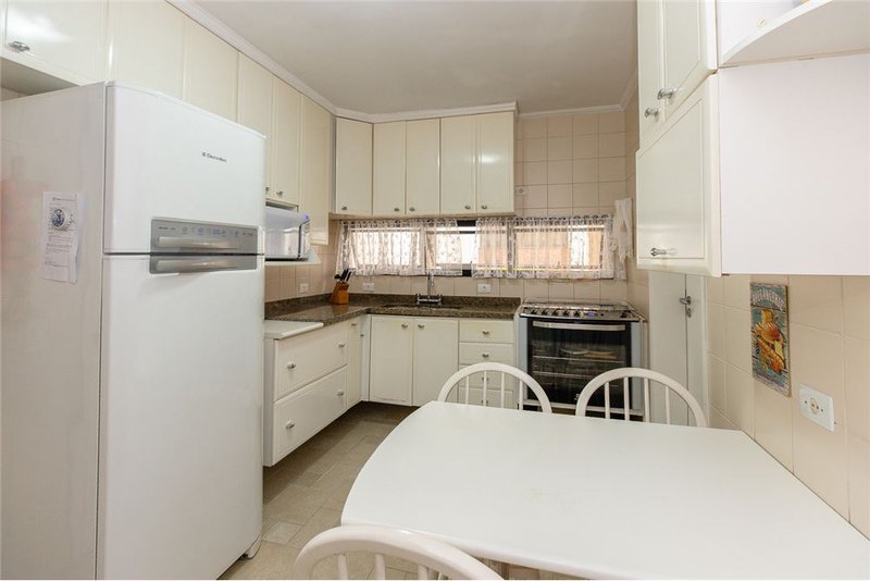 Apartamento a venda no Real Parque - 3 dormitórios 121m² Barão do Melgaço São Paulo - 