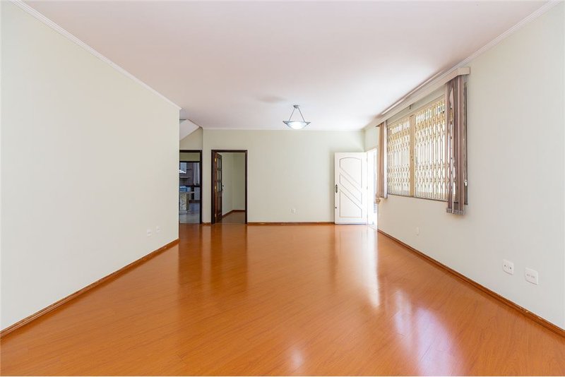 Casa a venda em Moema - 4 dormitórios 332m² Iraí São Paulo - 