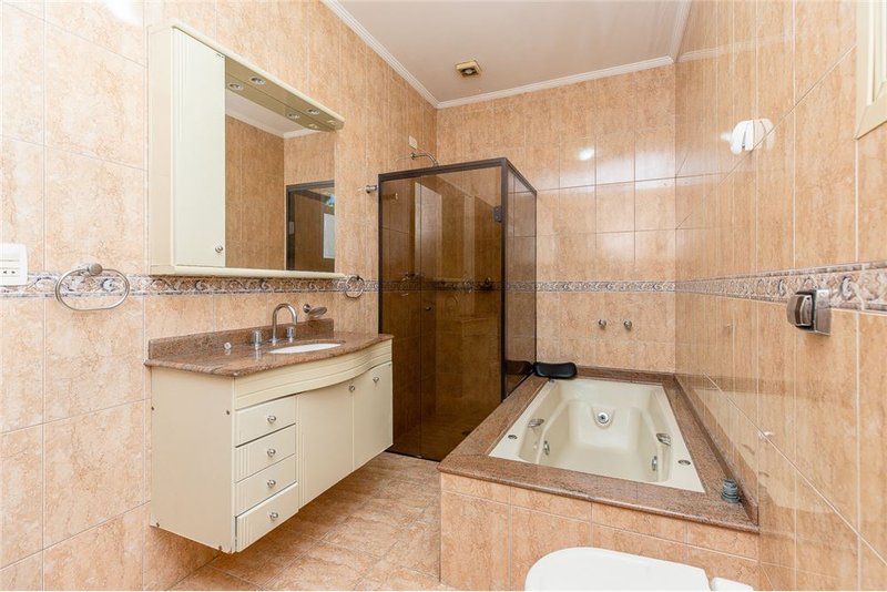 Casa a venda em Moema - 4 dormitórios 332m² Iraí São Paulo - 