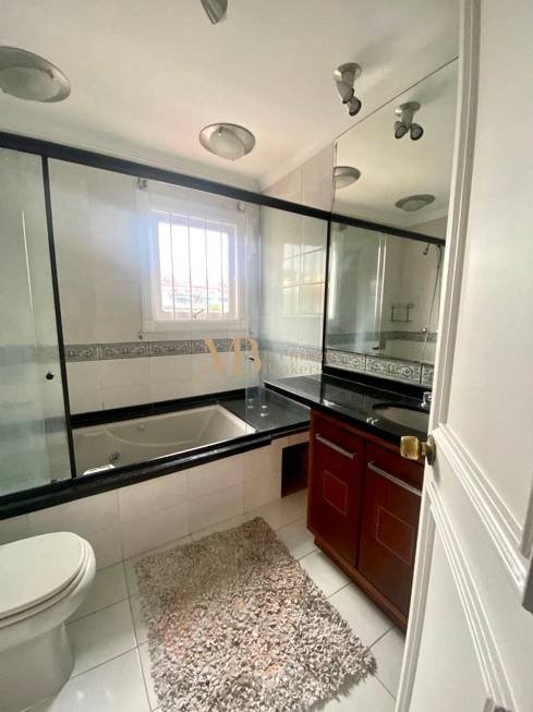 R$ 1.430.000 - CASA - SEMIMOBILIADA - 269M2 - 3 DORM - LAREIRA - PISCINA - 6 VAGAS - Porto Alegre - 