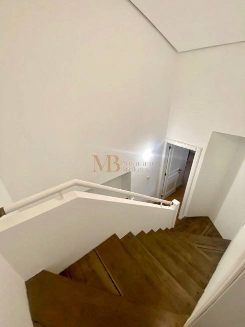 R$ 1.430.000 - CASA - SEMIMOBILIADA - 269M2 - 3 DORM - LAREIRA - PISCINA - 6 VAGAS - Porto Alegre - 