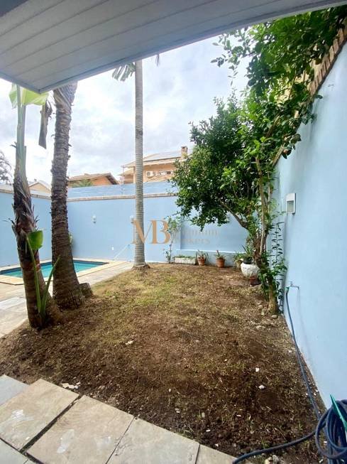 R$ 1.430.000 - CASA - SEMIMOBILIADA - 269M2 - 3 DORM - LAREIRA - PISCINA - 6 VAGAS - Porto Alegre - 